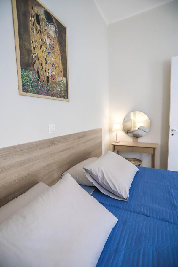 Traditional Town Garden Apartment Rhodes City Екстер'єр фото